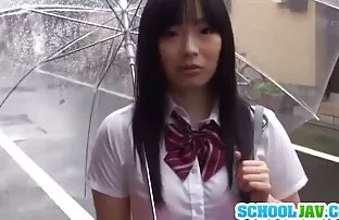 XXX Con búp bê đồng ý đi riêng và đánh các đặc vụ