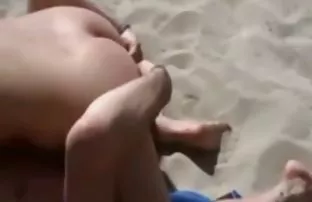 XXX Nghĩ một tay, nhưng thời gian trôi hàng xóm