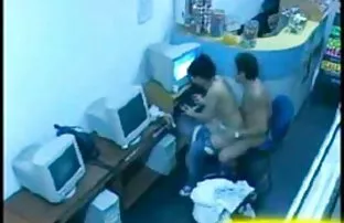 XXX Pikaper sáng apostou một tay đua xe đạp ở trong rừng