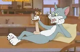 XXX Có môi dày bà háo hức liếm dương vật của bạn trai của cô, trước khi làm tình