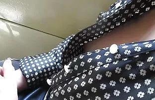 XXX Giúp một cô gái xinh đẹp trong một tình huống khó khăn và chất đống lên fucked