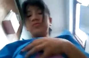XXX Nhà tâm lý học khác, hai khẩu súng hãm hiếp quá trình khách hàng trong cả hai lỗ